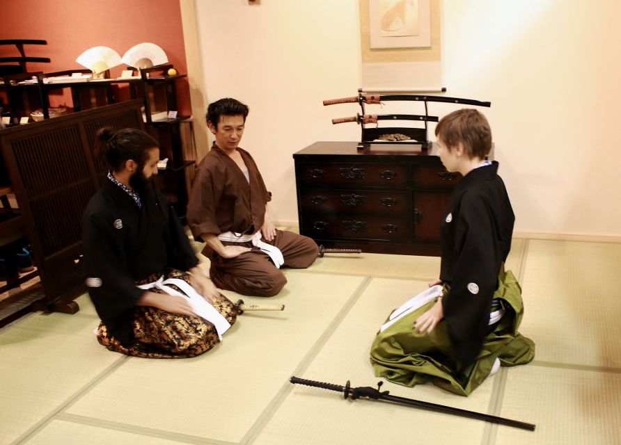 Kyoto: Samurai Sword Class by Experts in Traditional Arts - The Optional 10-Minute or 30-Minute Kenbu Performance