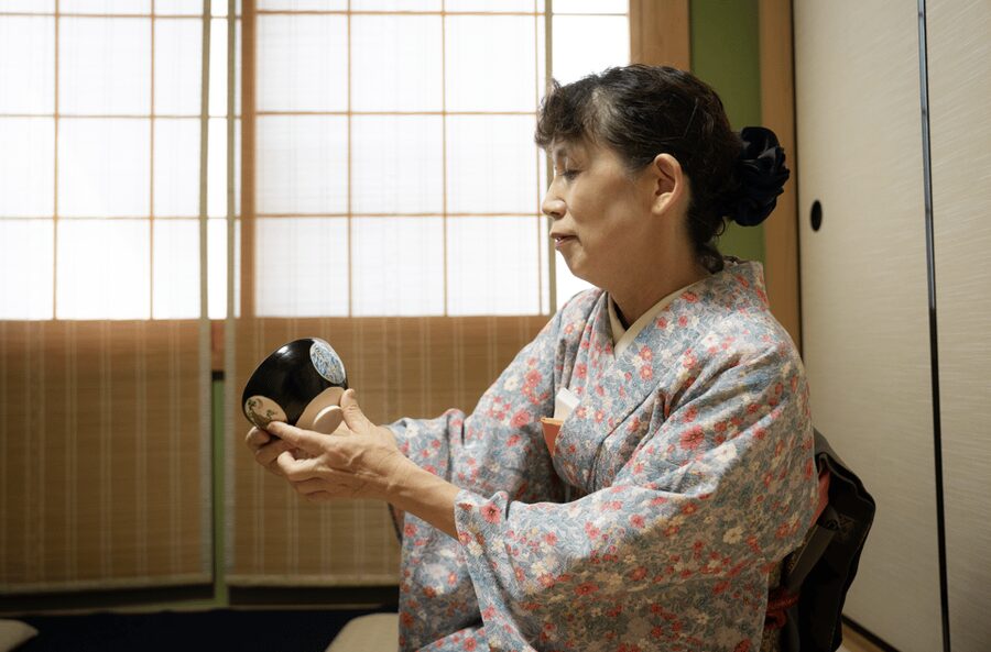 Kyoto: Tea Ceremony Experience in a Small Tea Room - Finding the small tea room near Kamogawa Delta and Demachiyanagi