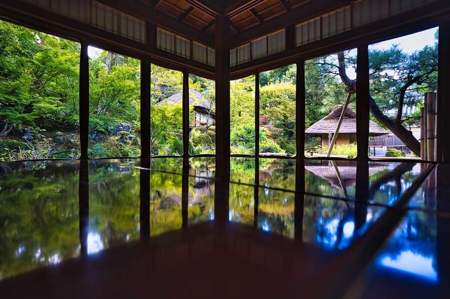 Kyoto: Tea Ceremony in a Traditional Tea House in Kiyomizu - The Sweet, the Photo, and the Way the Ceremony Wraps Up