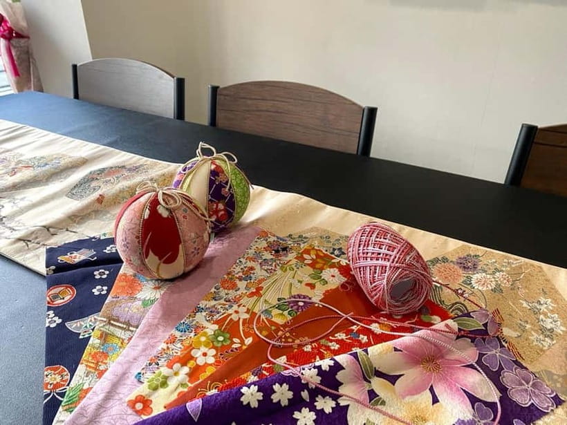 Kyoto: Traditional Kimono Fabric Handicrafts Workshop - Choosing kimono fabrics, and why that’s half the fun