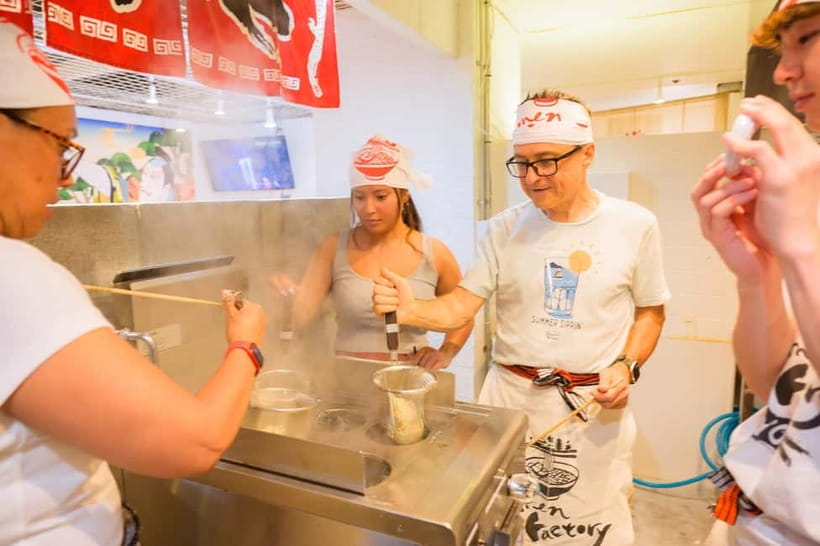 Lake Kawaguchiko: Ramen Cooking Class with Souvenir - Souvenir Choices: What You Take Home (Besides Skill)