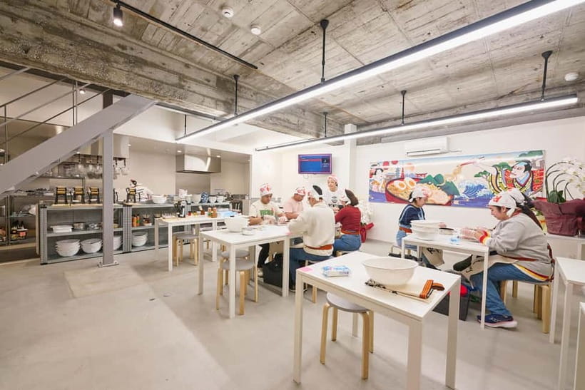 Lake Kawaguchiko: Ramen Cooking Class with Souvenir - Price and Value: Is $133 a Smart Use of Your Time?