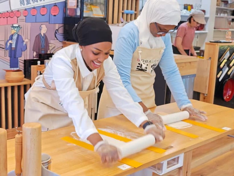 Made from flour in 30min! Ramen-noodle Making Experience! - Ramen flavors at meal time, plus snacks and your free drink