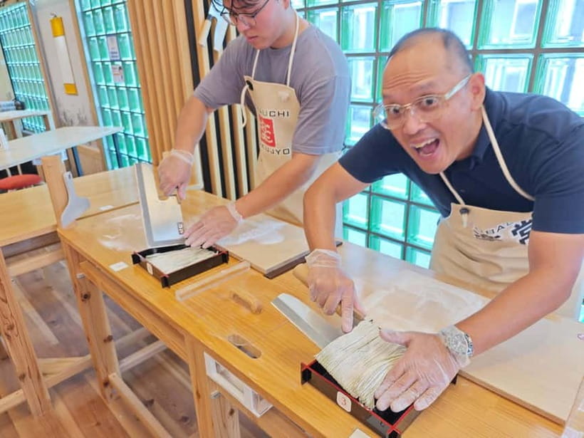 Made from flour in 30min! Ramen-noodle Making Experience! - Your 50-minute flow: reception, washing up, cut-and-cook ramen