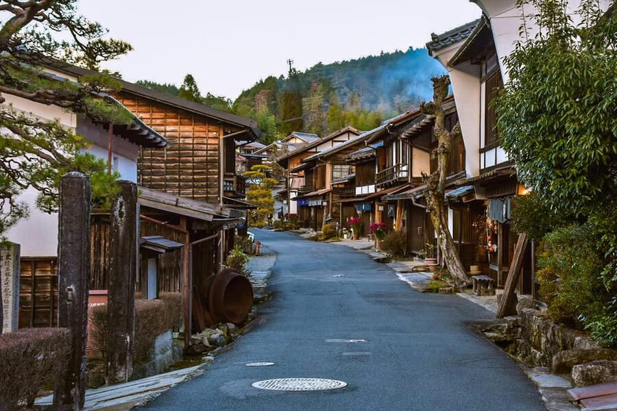 Magome-juku, Tsumago-juku & Ena-kyo 1d Bus Tour from Nagoya - Tsumago-juku: shorter, sweeter Edo street time