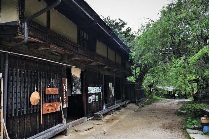 Magome & Tsumago Nakasendo Full-Day Private Trip with Government-Licensed Guide - Getting from place to place: buses, cash, and meal timing