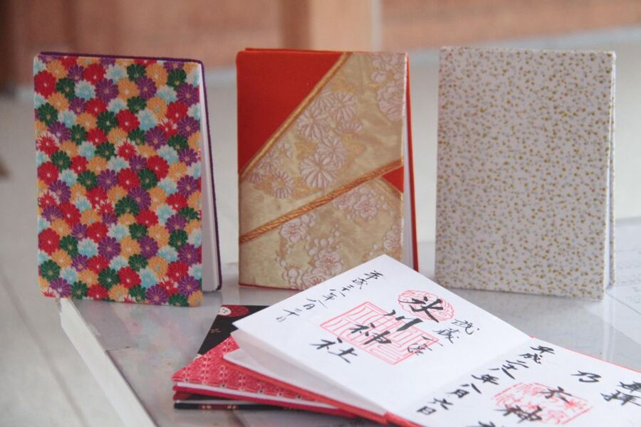 Make a temple stamp book with artist - Key things to know before you go