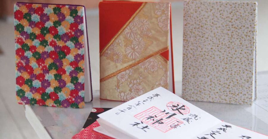 Make a temple stamp book with artist - Learning Shrine Etiquette, Not Just How to Take a Photo