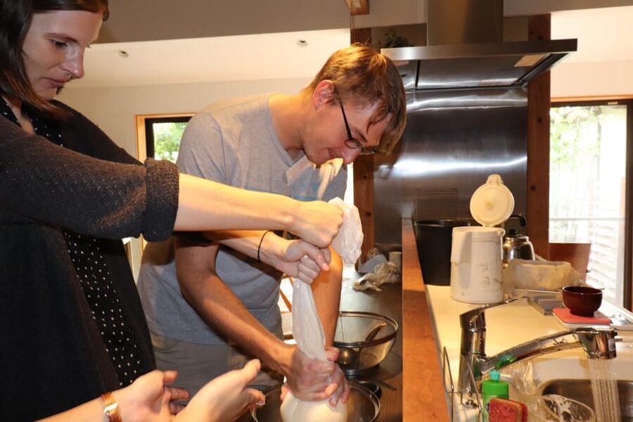 Making Fresh To-fu from soybeans in Kyoto - Dietary needs: gluten-free, vegan, halal-friendly, and allergy-aware