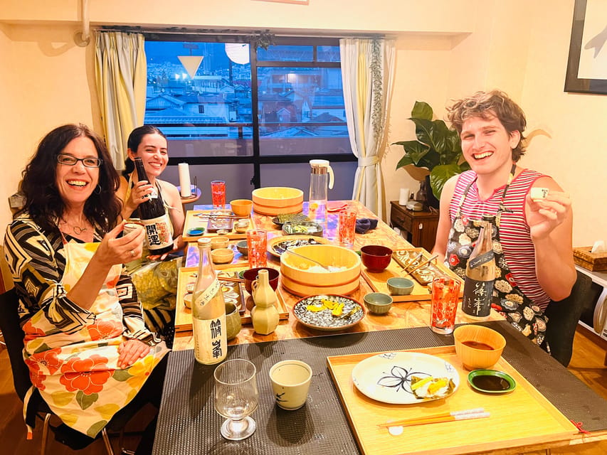 Master Washoku: 5 Core Techniques for Authentic Cooking - Octopus and Cucumber Vinegar Salad: Why Brightness Matters in Japanese Meals