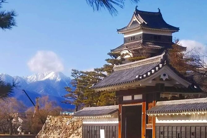 Matsumoto Castle Tour & Soba Noodle Experience - Tasting your soba: hot, chilled, and paired with sides