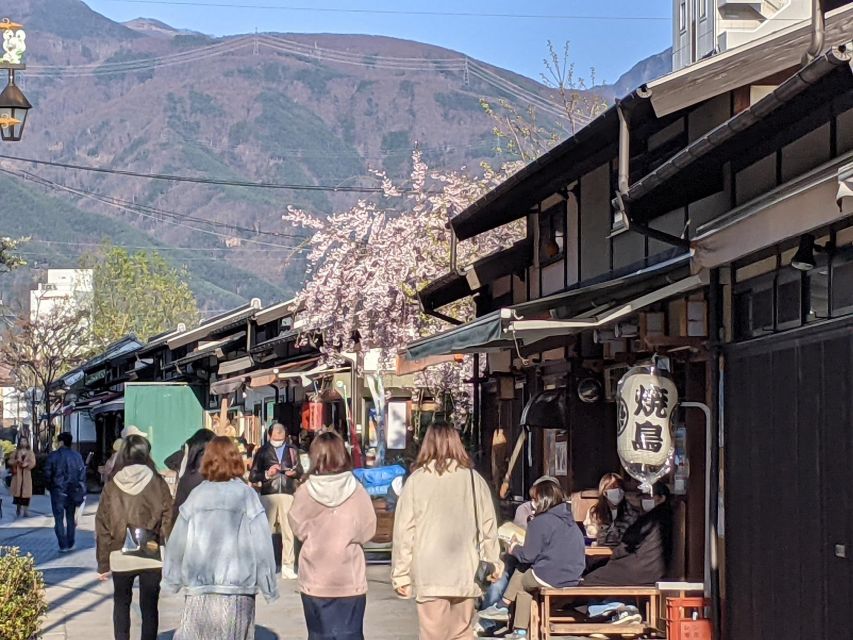 Matsumoto Castle Town Walking Tour - Entering Matsumoto Castle: What the 2-Hour Guided Visit Is Really For