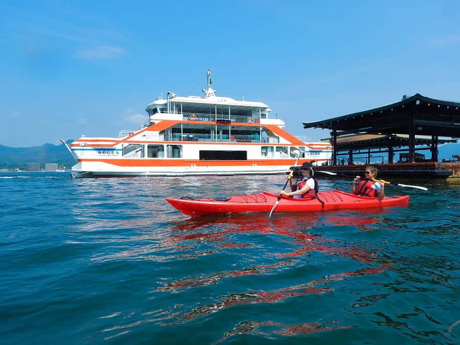 Miyajima World Heritage Torii Kayak Tour - Optional shore landing on Miyajima, from Omotesando to Senjo-kaku