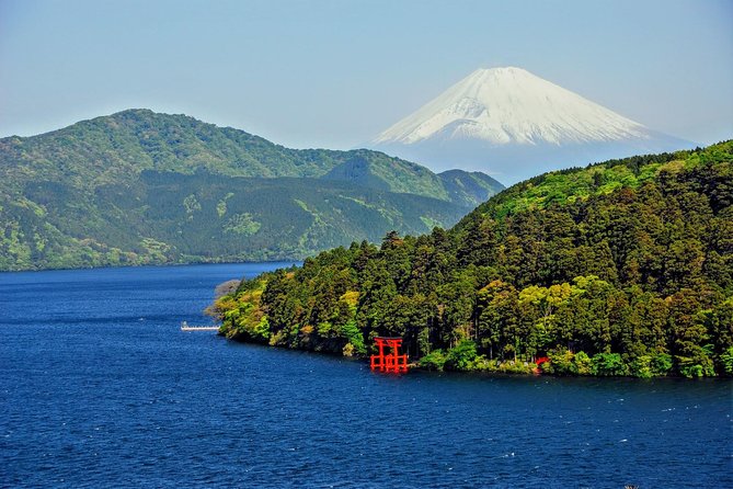 Mt Fuji and Hakone 1-Day Bus Tour Return by Bus - Stop 3: Mt. Fuji Area Lunch at the Base (Where Time Can Slip)