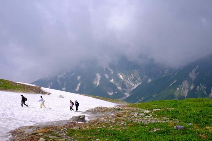 Nagano: World’s Edge Tateyama Kurobe Alpine Route Tour - Ogizawa Station to the alpine ascent