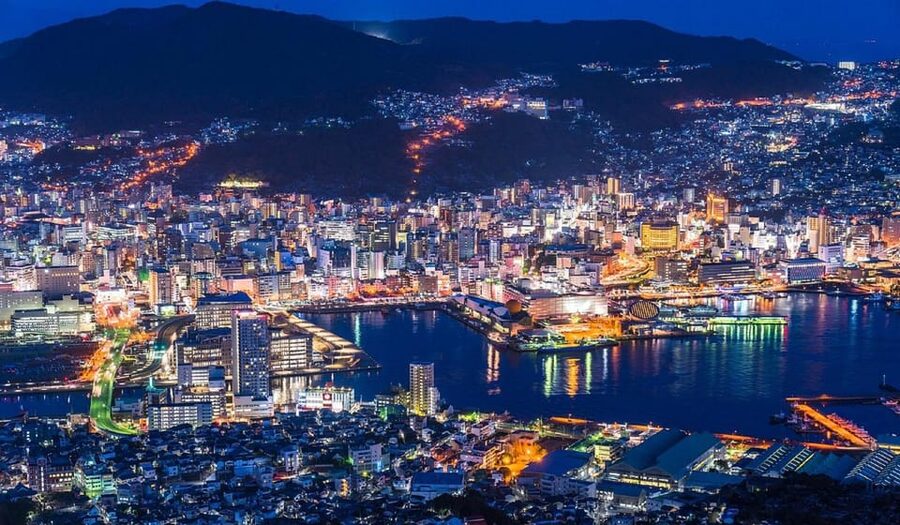 Nagasaki like a local: Private Guided Walking Tour - Should You Book This Nagasaki Walking Tour?