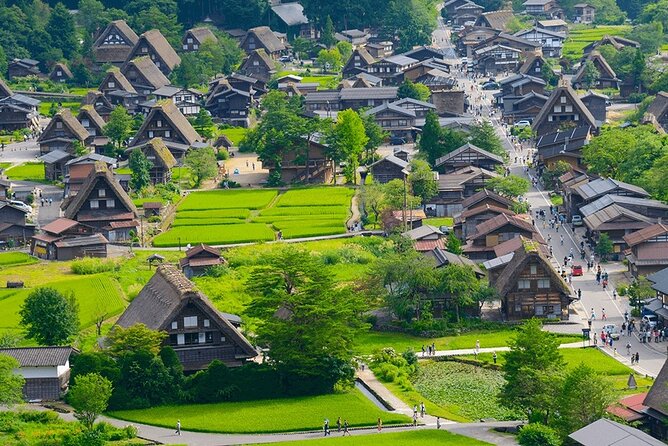 Nagoya: 2026 Hida Takayama Shirakawa-go Light-up Winter Tour - Toyama Prefecture photo stop: a short taste of scenery