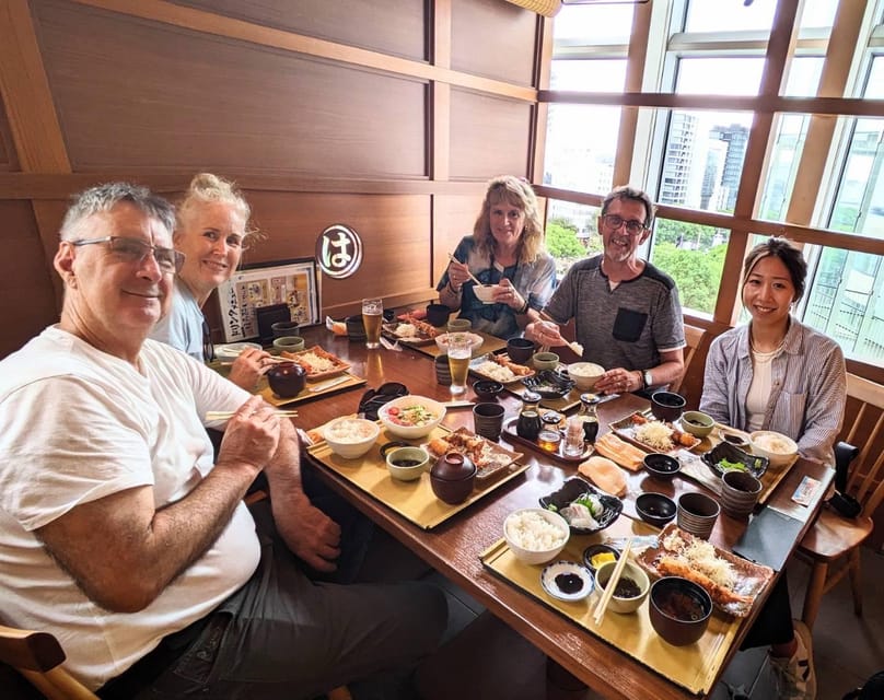 Nagoya Highlight Tour guided by friendly locals - Lunch with a local guide: choose, eat well, keep the pace