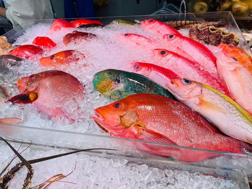 Naha Makishi Public Market : Sushi making experience - Where to meet on the 3rd floor (and how to not stress it)