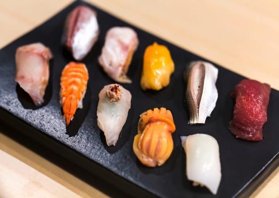 Naha Makishi Public Market : Sushi making experience - Market tour: seeing the sushi-grade fish before you handle anything