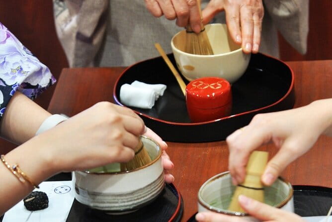Nara Deer Park, Uji Matcha, & Hot Spring Full-Day Tour from Osaka - How the morning pickup works in Osaka (and what to do when you arrive)