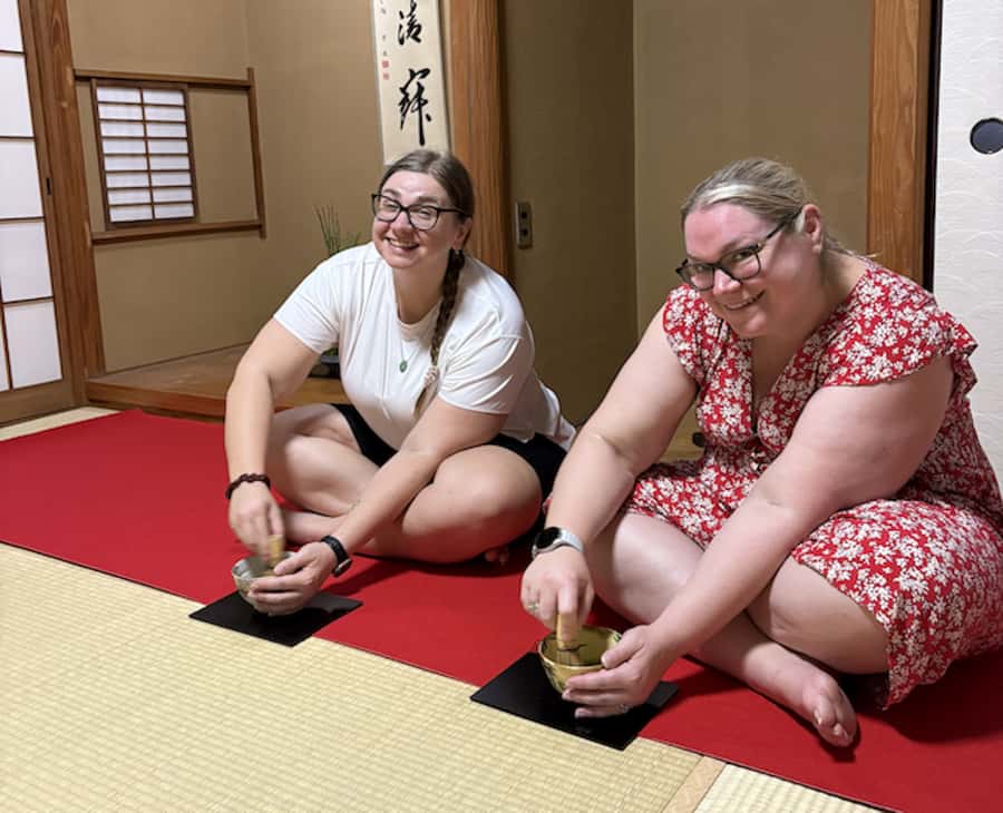 【NEW】Shibuya Tea Ceremony Tokyo-Chaan - Watching the Otemae Demonstration (How the Tools Become Second Nature)