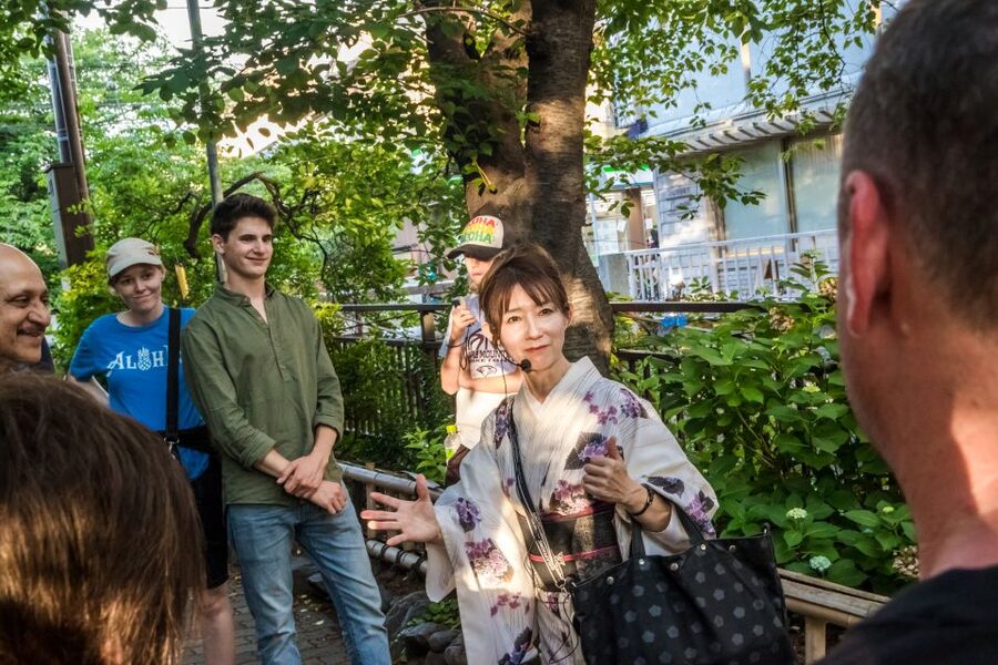 Night Walk in Gion: Kyoto's Geisha District - Geiko and Maiko Sightings: How to Maximize Your Chances Respectfully