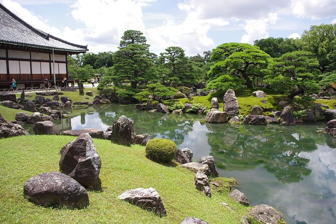 Nijo Castle Samurai Inside Story — Top-Rated Guide (Max 8) - Admission included and a green tea break that keeps the pace human