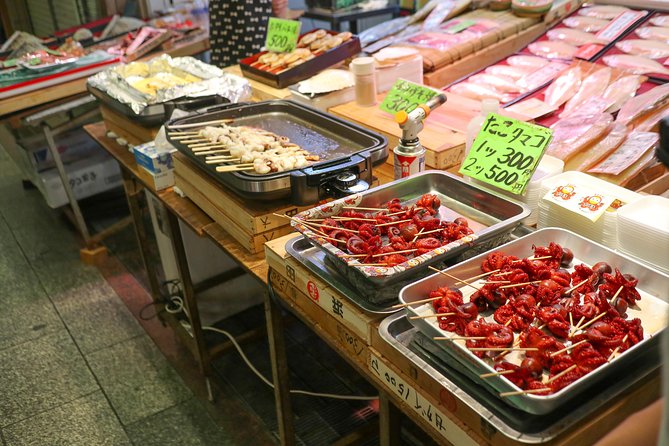 Nishiki Market Brunch Walking Tour (7 Tastings + Brunch) - Brunch at the restaurant, and the one place expectations can vary
