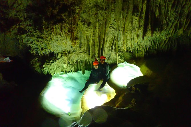 Okinawa Miyako 3set Beach SUP, Snorkeling,Pumpkin Cave,Canoeing - Entering the Pumpkin Cave: moving through limestone, not just looking at it