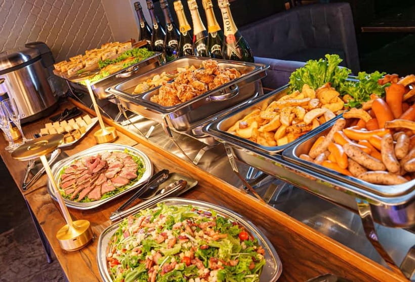 Okinawa:Sky BAR TOPTREE Nightclub Entry Ticket+Drink & VIP - Key takeaways before you go