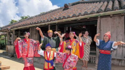 Okinawa: Tropical Dream , Ryukyu Mura, Banta Cafe Bus Tour