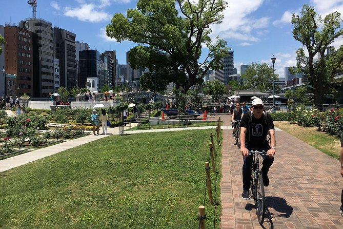 One-Day Osaka Bike Adventure: 5–6 Hours - Stop 4 and 5: Shitennoji Temple and Shinsekai