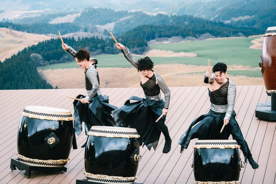 Open-air theater "Tao- no-Oka" Drum TAO Live performance - Food, drinks, and what to bring to avoid disappointment