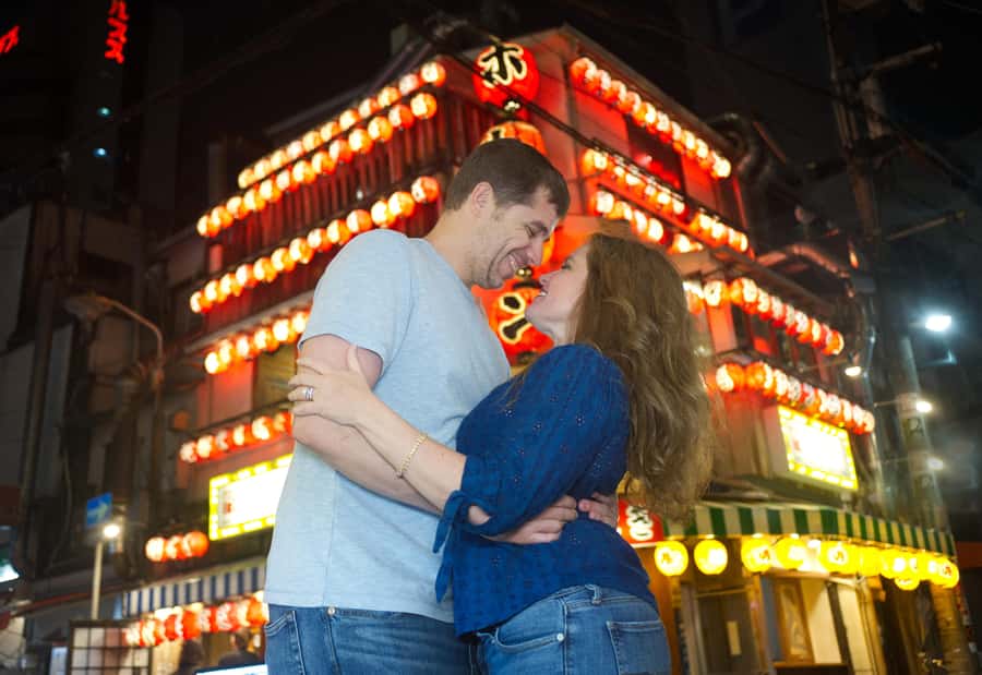 Osaka by Night and Day Photo shoot - Meeting outside Dotonbori Hotel, then getting camera-ready fast