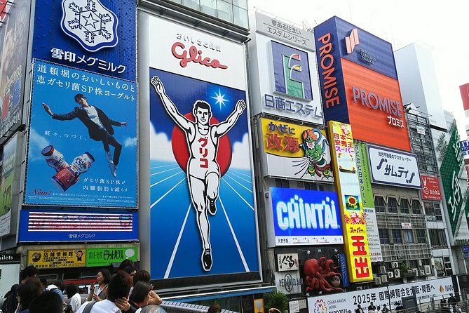 Osaka Castle & Dotonbori Lively One-Day Walking Tour - Stop 3: Tenjinbashi-suji Shopping Street, Japan’s long arcade walk