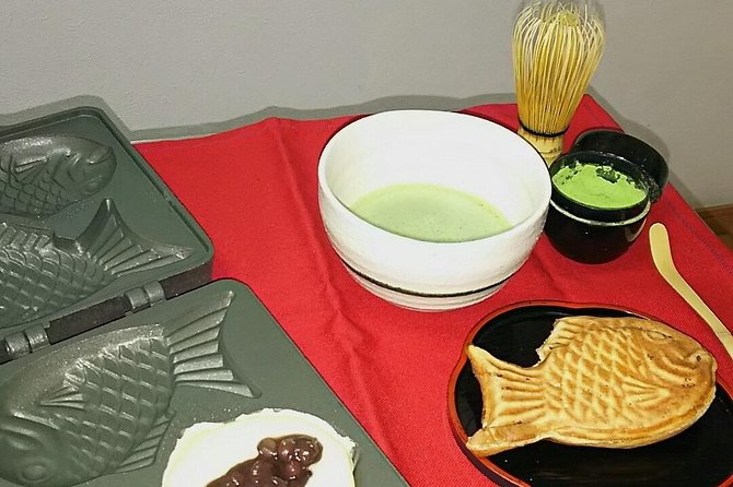 Osaka Cooking Class: Okonomiyaki &Japanese cuisines experience - Meeting outside Noda Station, then heading to a home kitchen