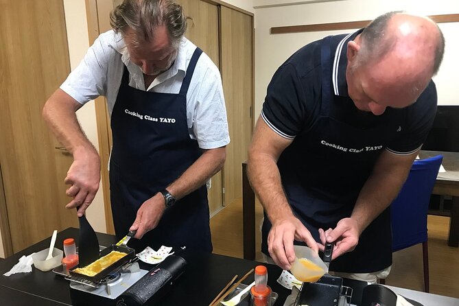 Osaka Cooking Class: Okonomiyaki &Japanese cuisines experience - Miso soup technique: the first lesson that changes everything