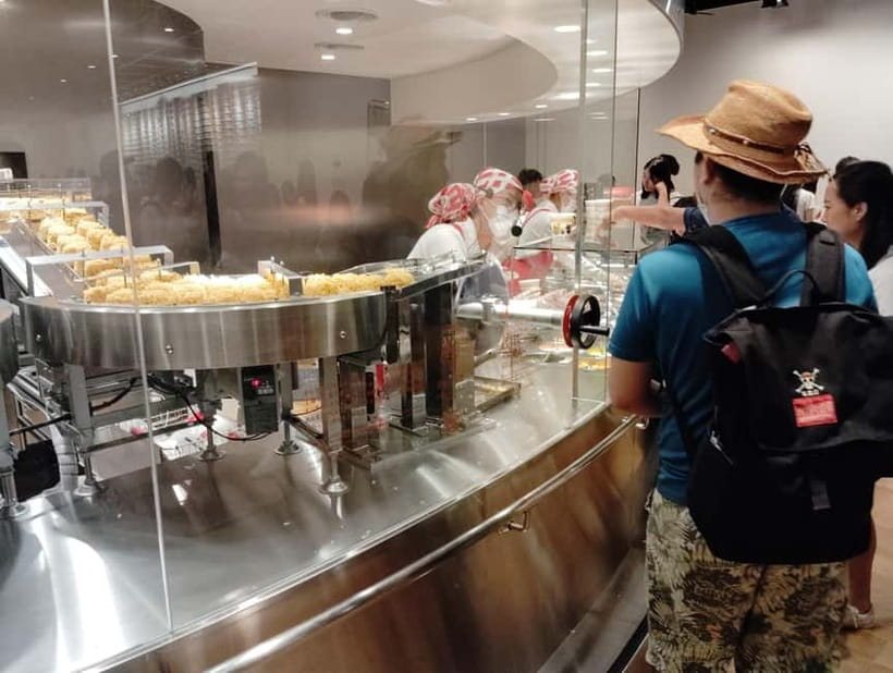 Osaka: Cup Noodles Museum Guided Tour (90 Minutes) - The hands-on cup noodle experience: pick ingredients, make it yours