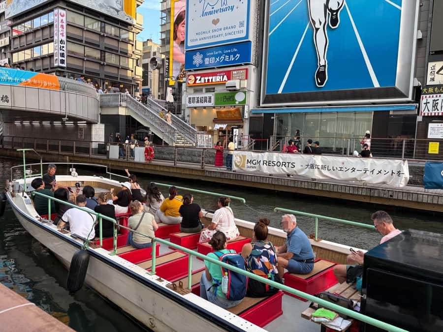 Osaka: Dotonbori's Bridges 20-Minute Cruise - Meeting at the Don Quijote pier between Tazaemon and Ebisu Bridges