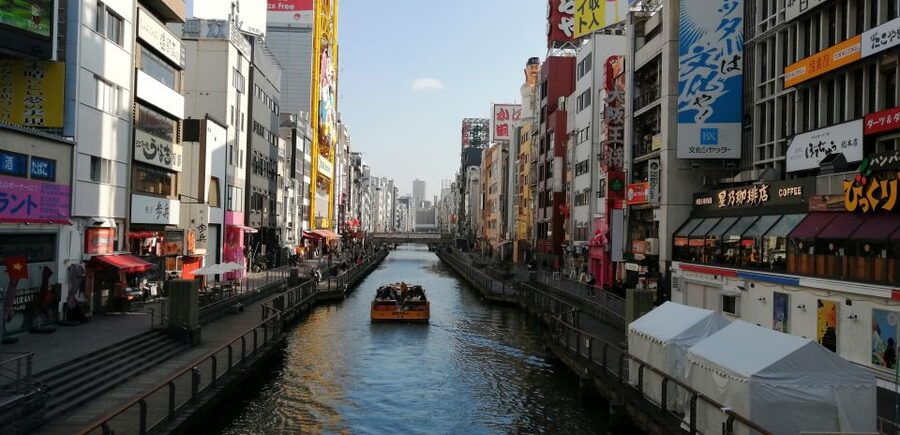 Osaka: Five Must-See Highlights Walking Tour & Ramen Lunch - Subway, Walking, and the Real-Life Pace You Should Expect