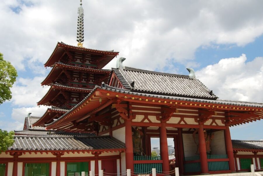 Osaka: Full-Day Sightseeing Tour by Private Vehicle - A day in Osaka that starts with comfort, not logistics