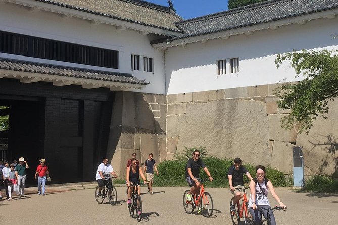 Osaka in a Nutshell: Three hour bike tour - Nakanoshima Park and the river: where central Osaka breathes