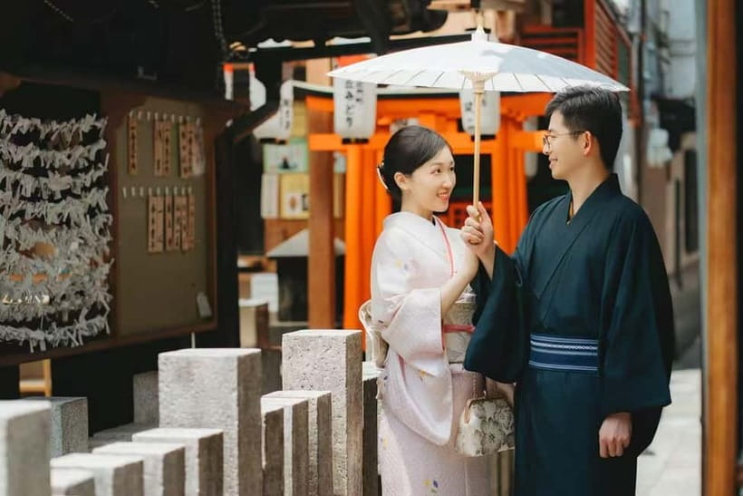Osaka: Kimono or Yukata Rental &Photos Service Options - Choosing Between Kimono and Yukata for Your Osaka Day