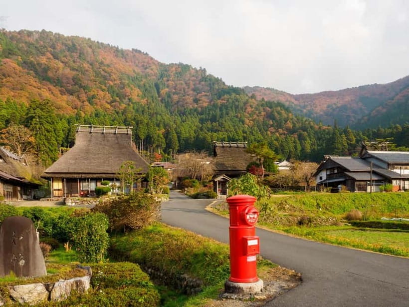 Osaka/Kyoto: Amanohashidate & Miyama Tour with Boat & Lunch - Cable car or chairlift up to the observatory, plus the view through your legs
