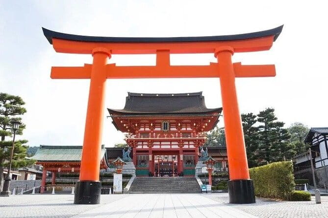 Osaka & Kyoto & Nara Top Hightlights English Speaking Tour - Kiyomizu-dera and the temple-street route that makes Kyoto feel real