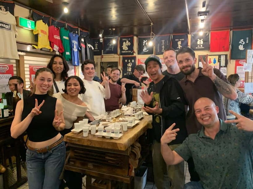 Osaka: Namba Pub Bar Crawl with a Local Guide - Meeting at Apple 心斎橋, then following the green-banded guide