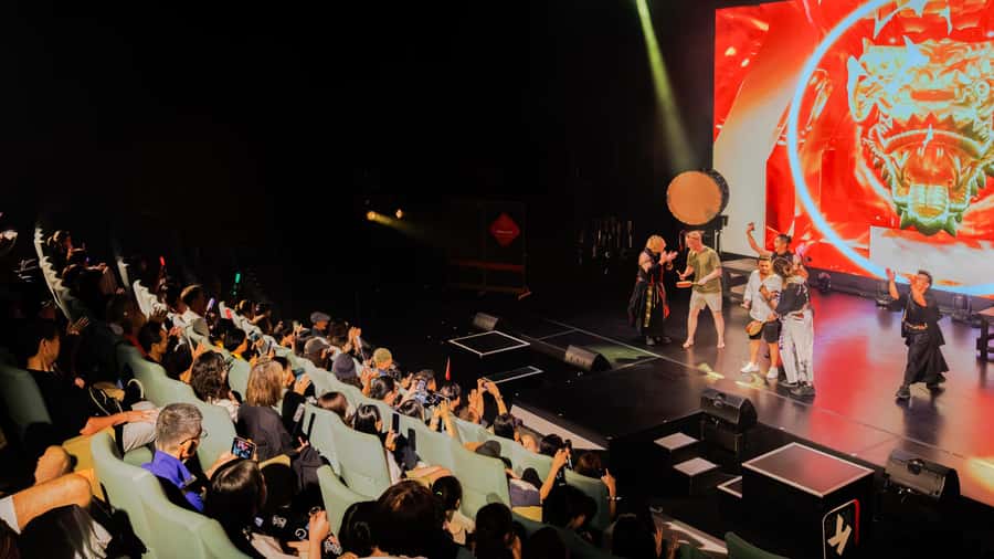 OSAKA NIGHT FUSION Japanese Taiko Kabuki Samurai Dance Show - Key highlights at a glance