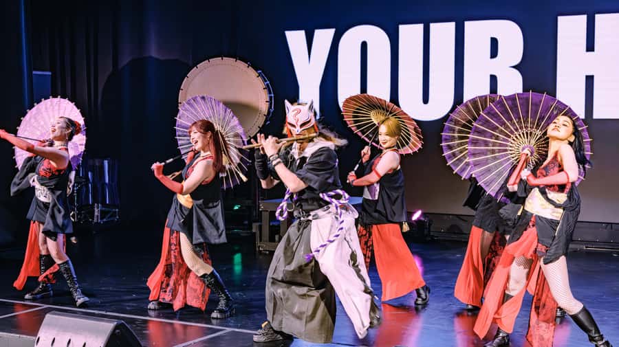 OSAKA NIGHT FUSION Japanese Taiko Kabuki Samurai Dance Show - Should you book it? My take on the decision