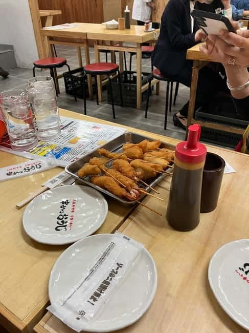 Osaka: Private and Fully Customized Tour with Hotel Meet Up - Scenic lanes like Ninenzaka and Sannenzaka, then a reverent finish